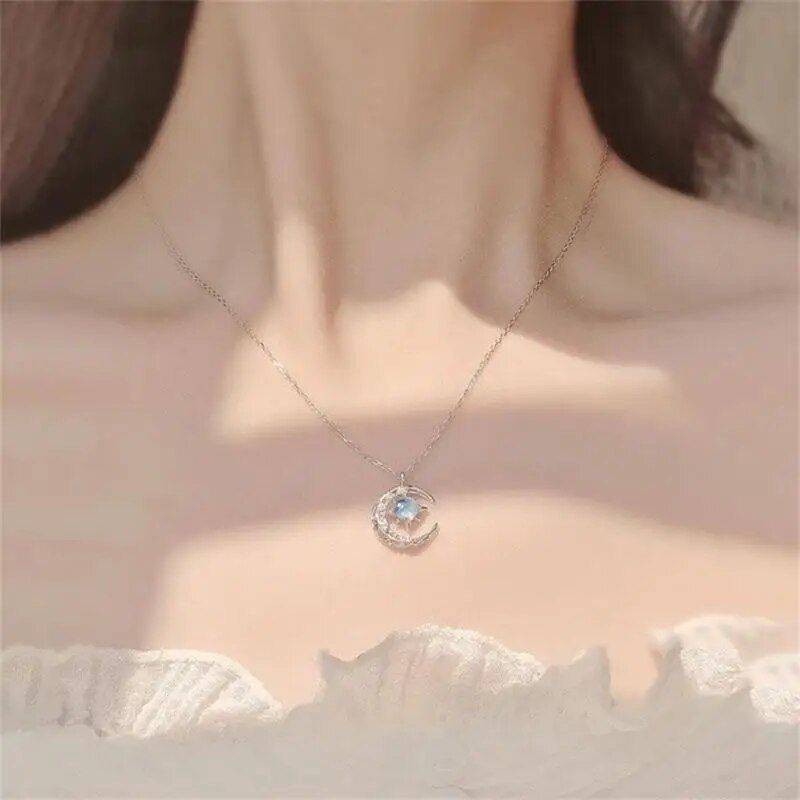 Elegant Star and Moon Rhinestone Necklace Fashion Accessories Jewelry Metal Color : Silver Elegant Star and Moon Rhinestone Necklace Fashion Accessories Jewelry Metal Color : Silver