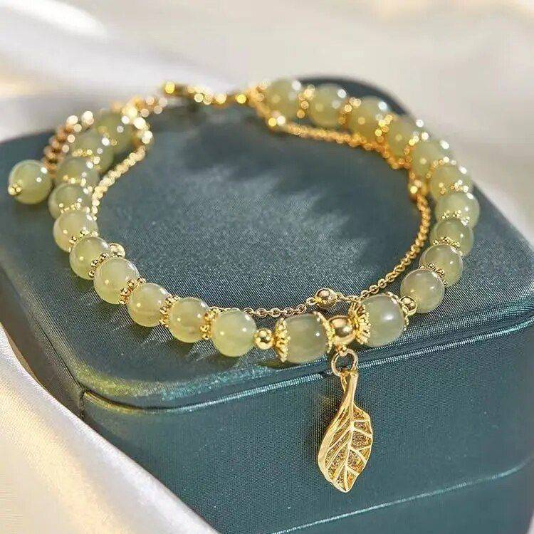 Hetian Jade Gold Leaf Bracelet Fashion Accessories Jewelry Model : Gold Leaf Hetian Jade Gold Leaf Bracelet Fashion Accessories Jewelry Model : Gold Leaf
