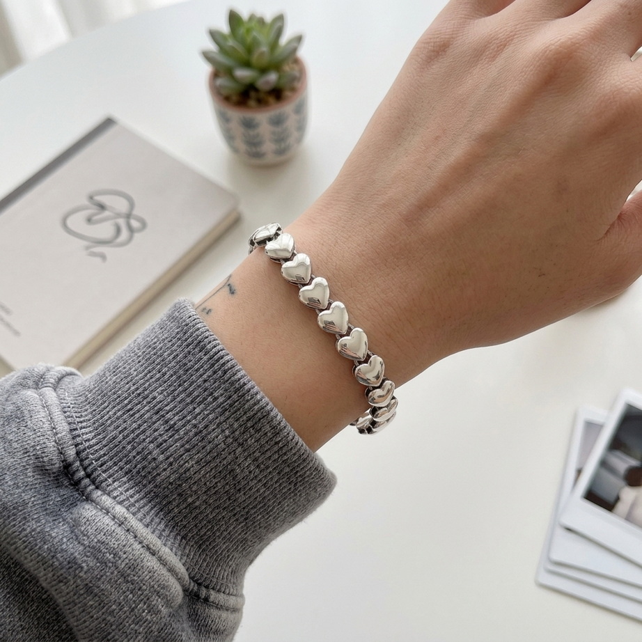 Sterling Silver Thick Heart Chain Bracelet 004