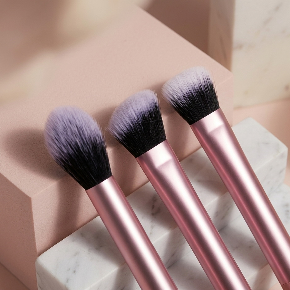 Three Color Flawless Base Makeup Brush Set 004