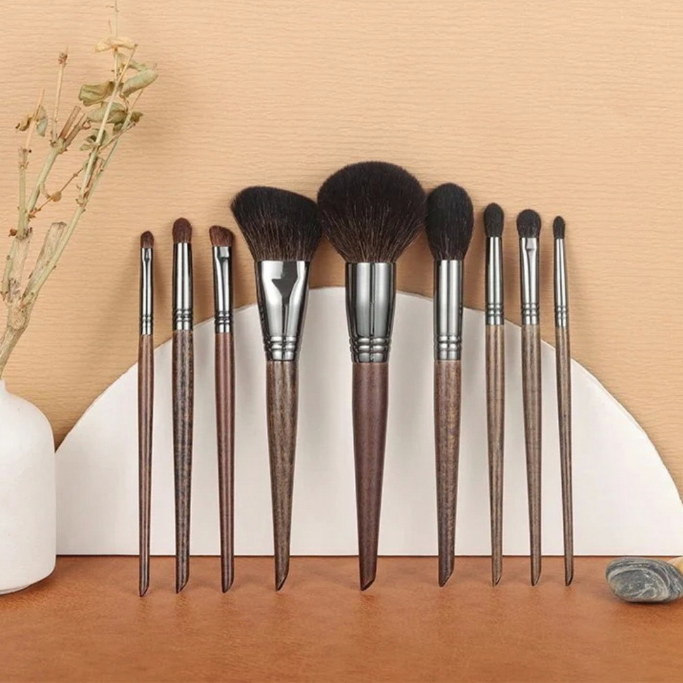 9-Piece Premium Makeup Brush Set Makeup Set : 9 Pcs 9-Piece Premium Makeup Brush Set Makeup Set : 9 Pcs