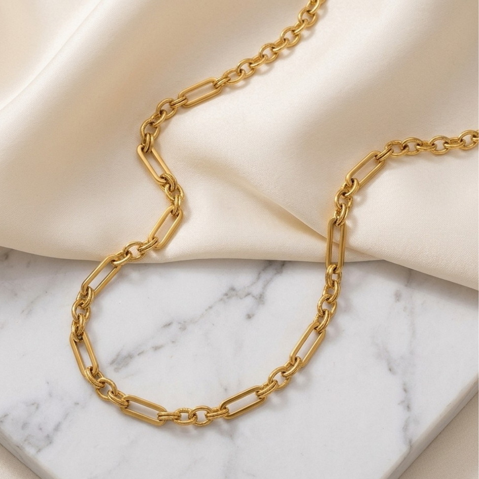 Gold Paperclip Necklace 006