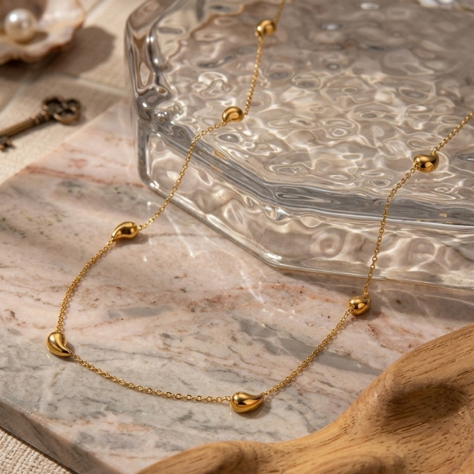 Gold Water Drop Necklace 002