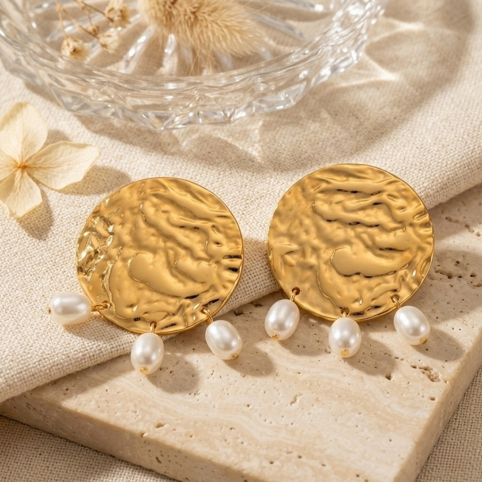 Retro Gold Hammered Pearl Earrings 003