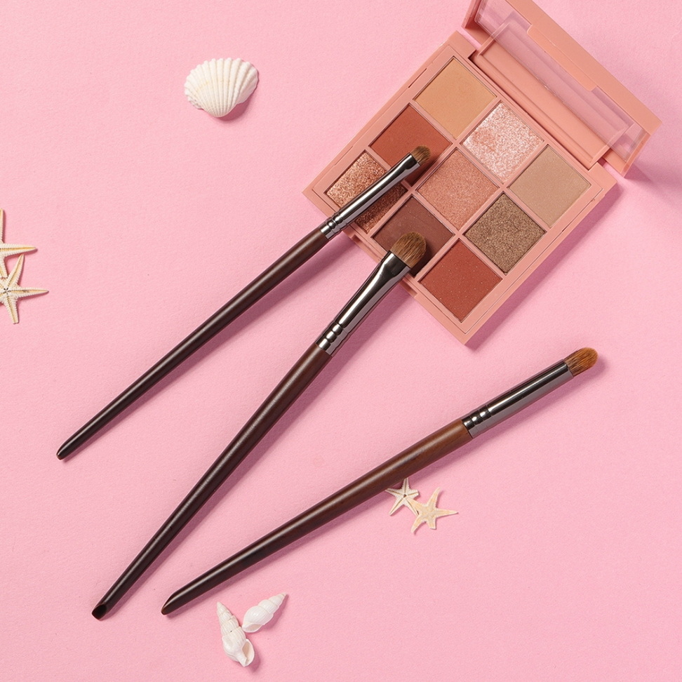 Premium Goat Hair Tapered Blending Makeup Brushes Makeup Color : Dark Brown|Orange|Brown Premium Goat Hair Tapered Blending Makeup Brushes Makeup Color : Dark Brown|Orange|Brown