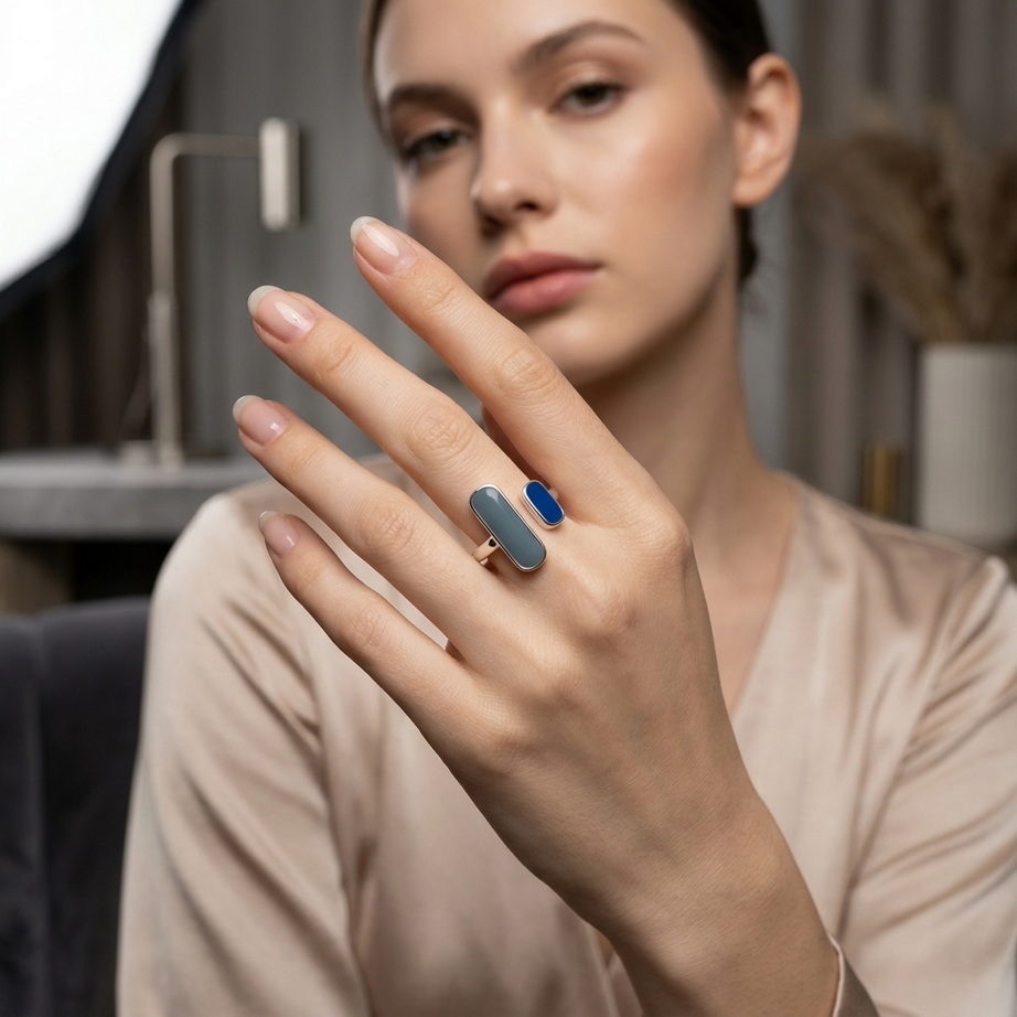 Timeless Blue Zircon Sterling Silver Ring 001